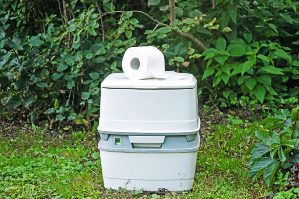 Best Portable toilet rental cost  in Kettering, OH